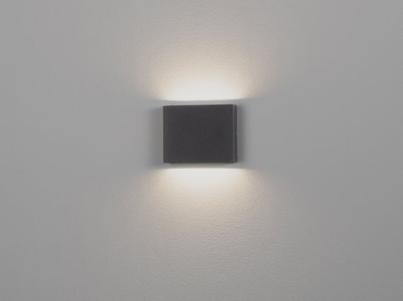 9030817_7