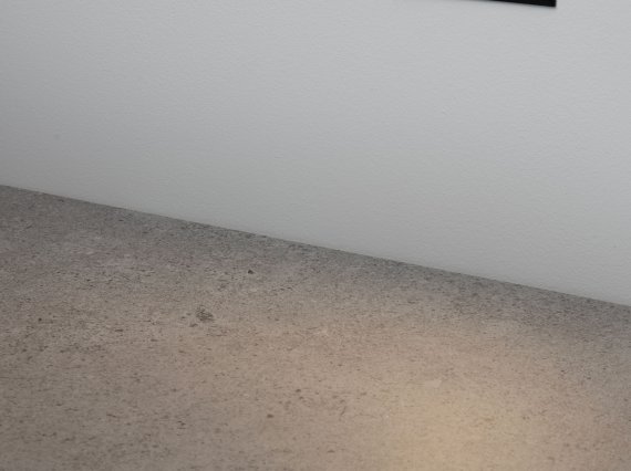 9030819_7