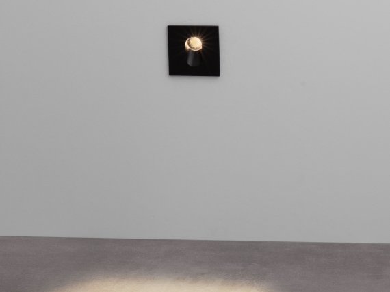 9050711_4