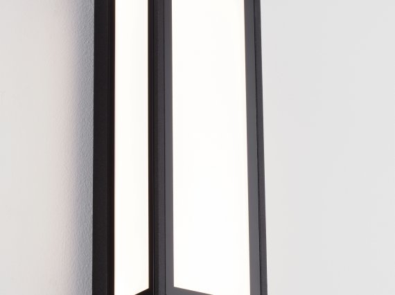 9030632_4